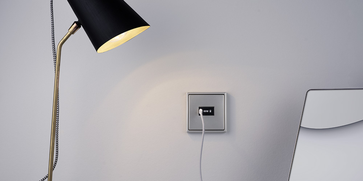Ladegerät USB PD 60 bei Elektro-Ziegler GmbH & Co. KG in Würzburg