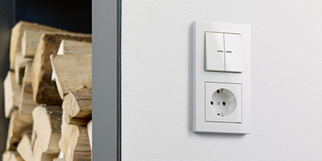 JUNG KNX Taster F 10 bei Elektro-Ziegler GmbH & Co. KG in Würzburg