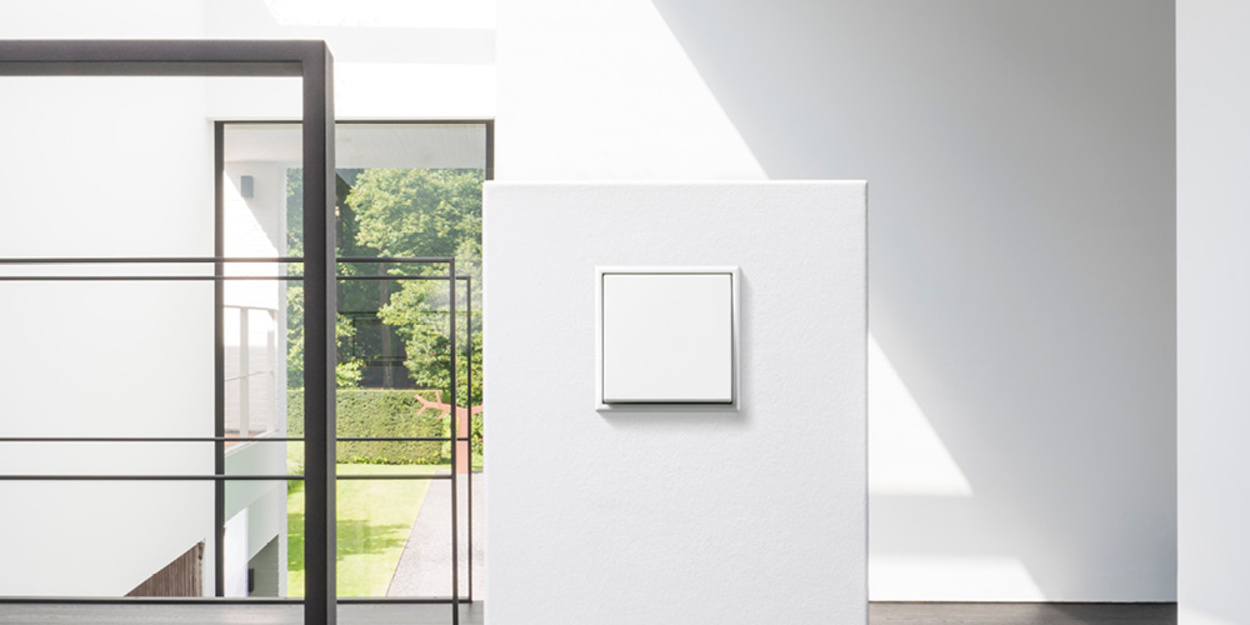 JUNG Schalterprogramme bei Elektro-Ziegler GmbH & Co. KG in Würzburg